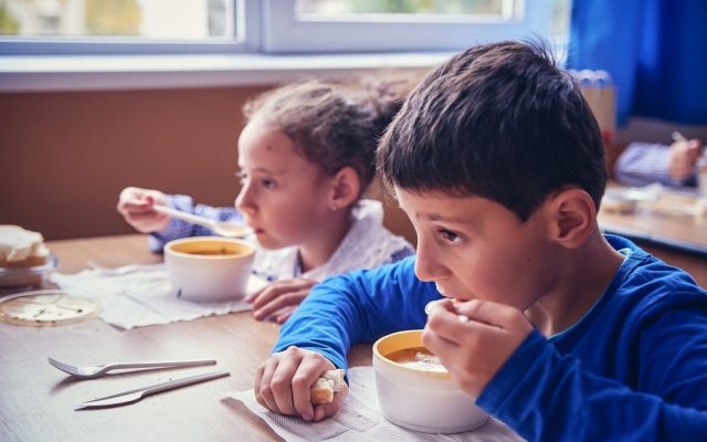 Programul „Masă Sănătoasă” implementat și în Medieșu Aurit