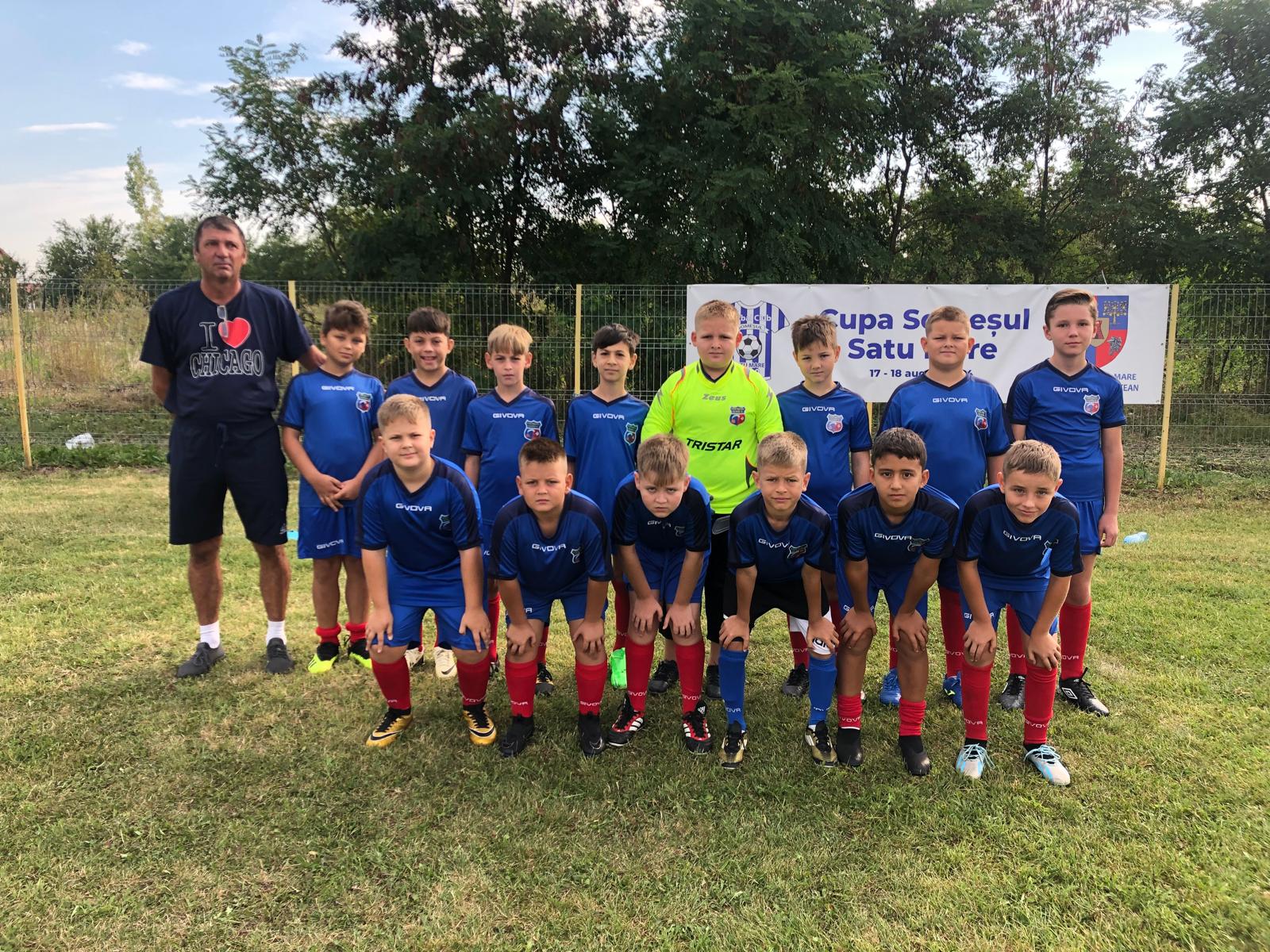 Turnee la cinci categorii de vârstă organizate cu succes de FC Someșul Satu Mare
