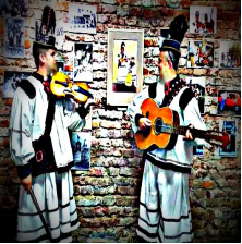 DANȚUL LA CIUPERCĂ ÎN ȚARA OAȘLUI