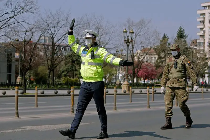 IPJ Satu Mare a desfășurat activități de menținere a unui climat de ordine și siguranță publică în județ. Amenzile au curs pe bandă rulantă!