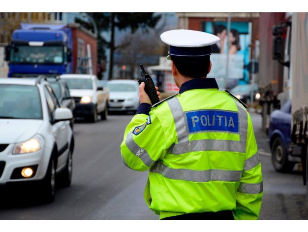 Conducători auto, cercetați pentru comiterea unor infracțiuni rutiere