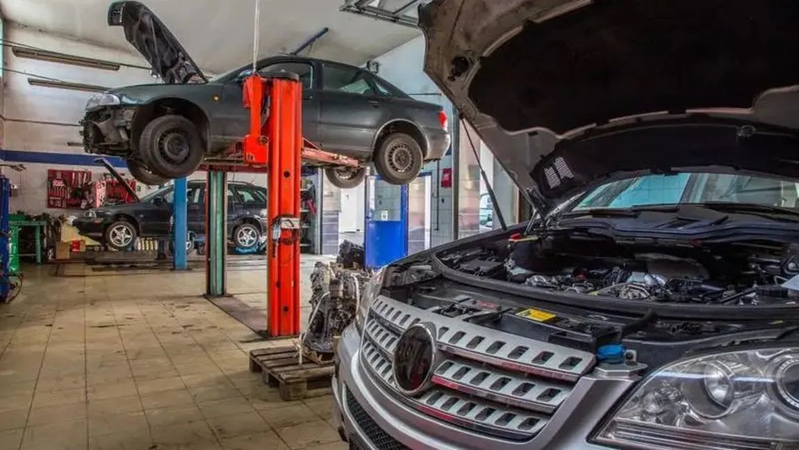 Service-uri auto, verificate de Consiliul Concurenței pentru prețurile reparațiilor pe RCA