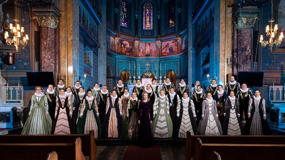 Corul Madrigal filmează la Panteon