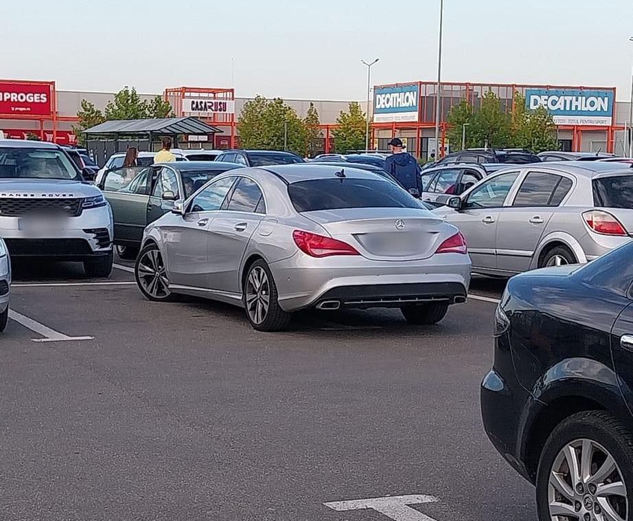 Un loc de parcare antizgâriere, la Satu Mare!