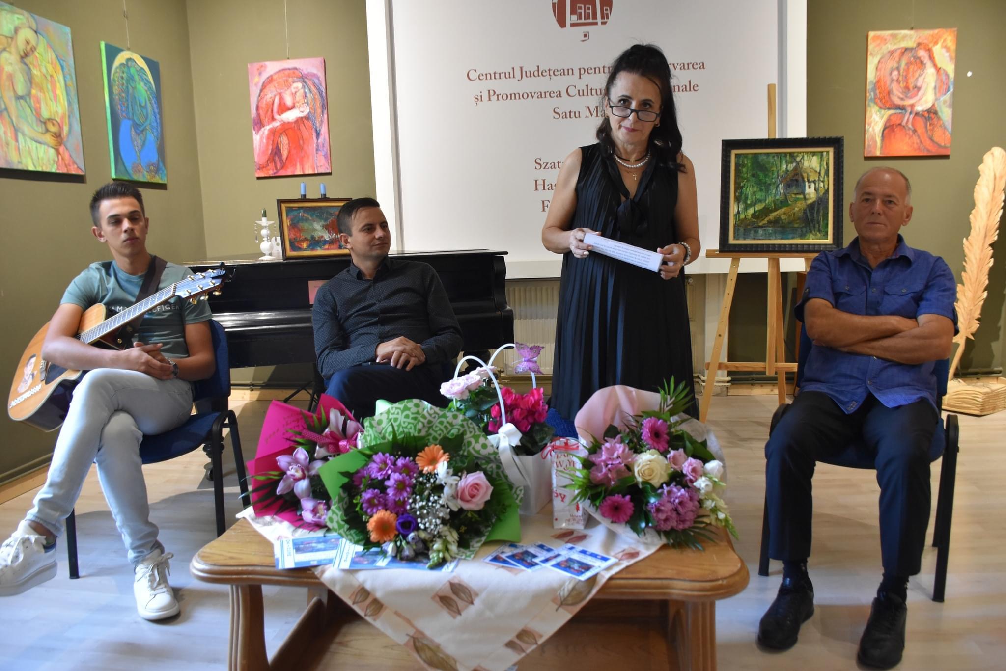 Expoziție și Medalion Cultural - Elisabeta Talpoș