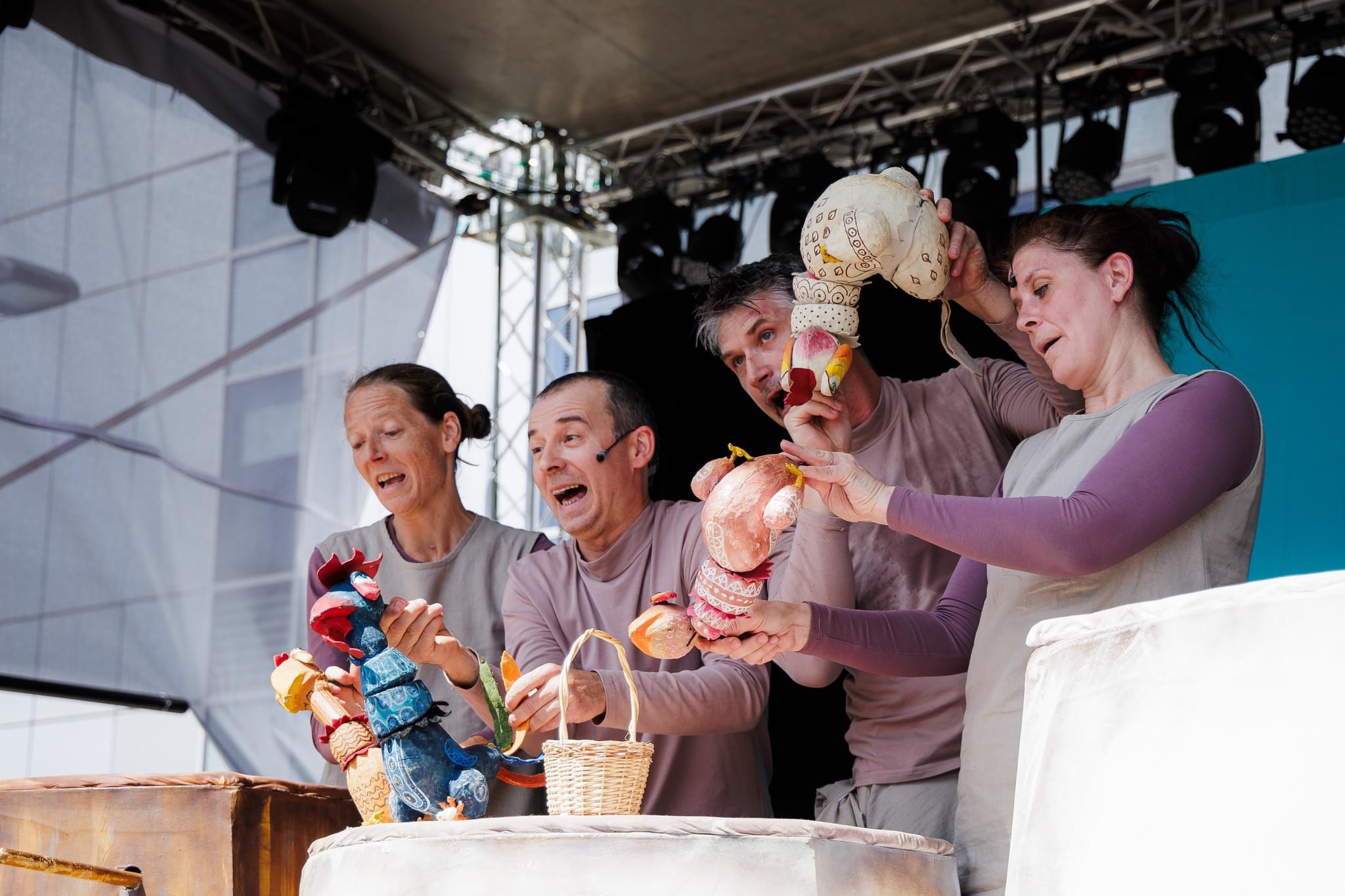 FOTO. Teatrul de Păpuși Brighella al secției maghiare a Teatrului de Nord își deschide porțile