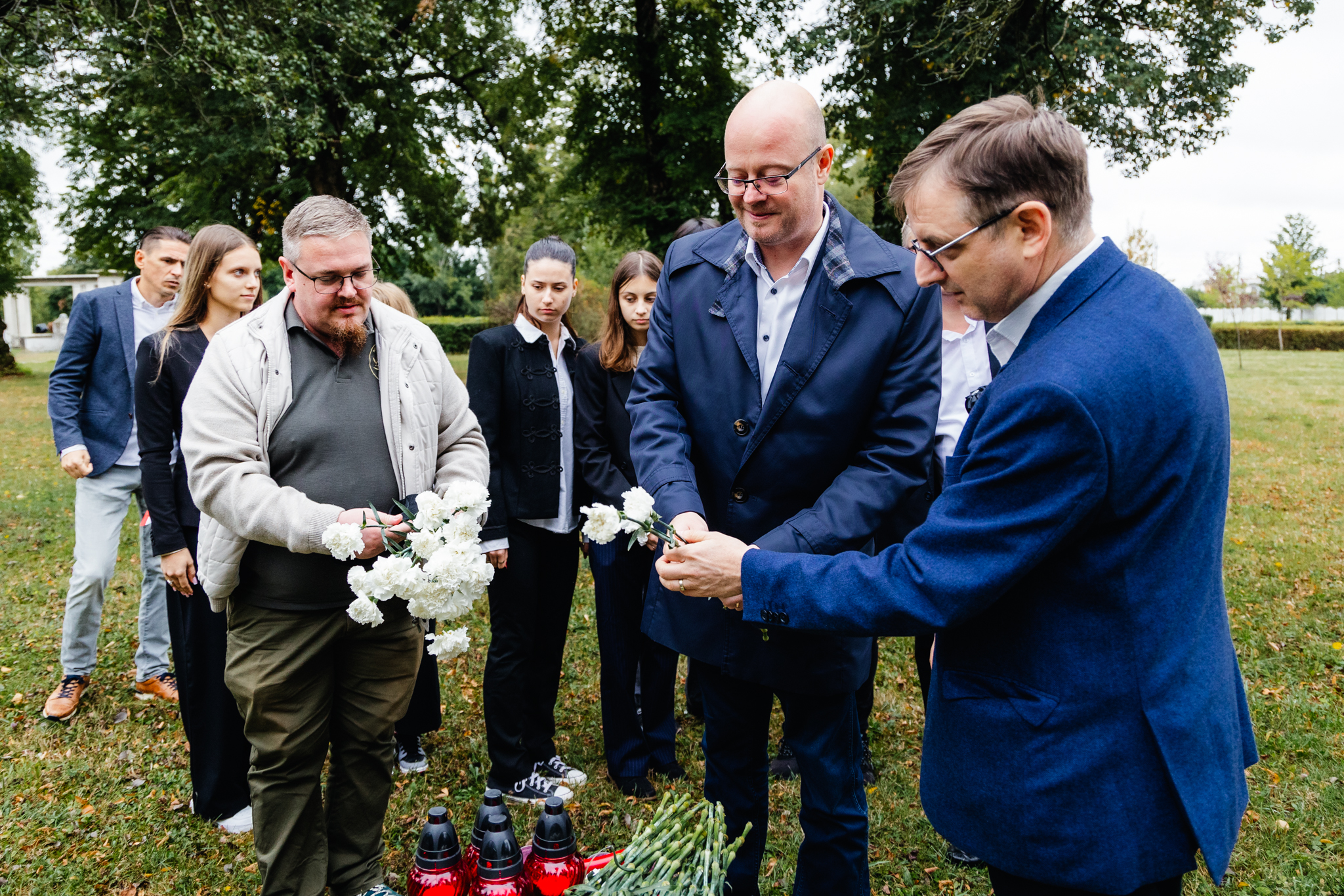 Bombardarea Sătmarului de către sovietici, comemorată în Cimitirul Eroilor