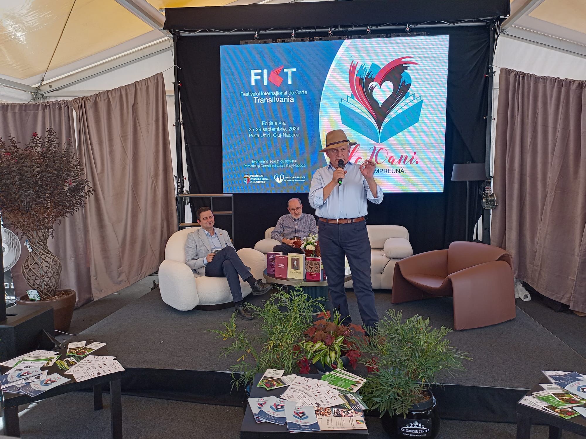 FOTO. Scriitori sătmăreni la Festivalul Internațional de Carte Transilvania (FICT) de la Cluj