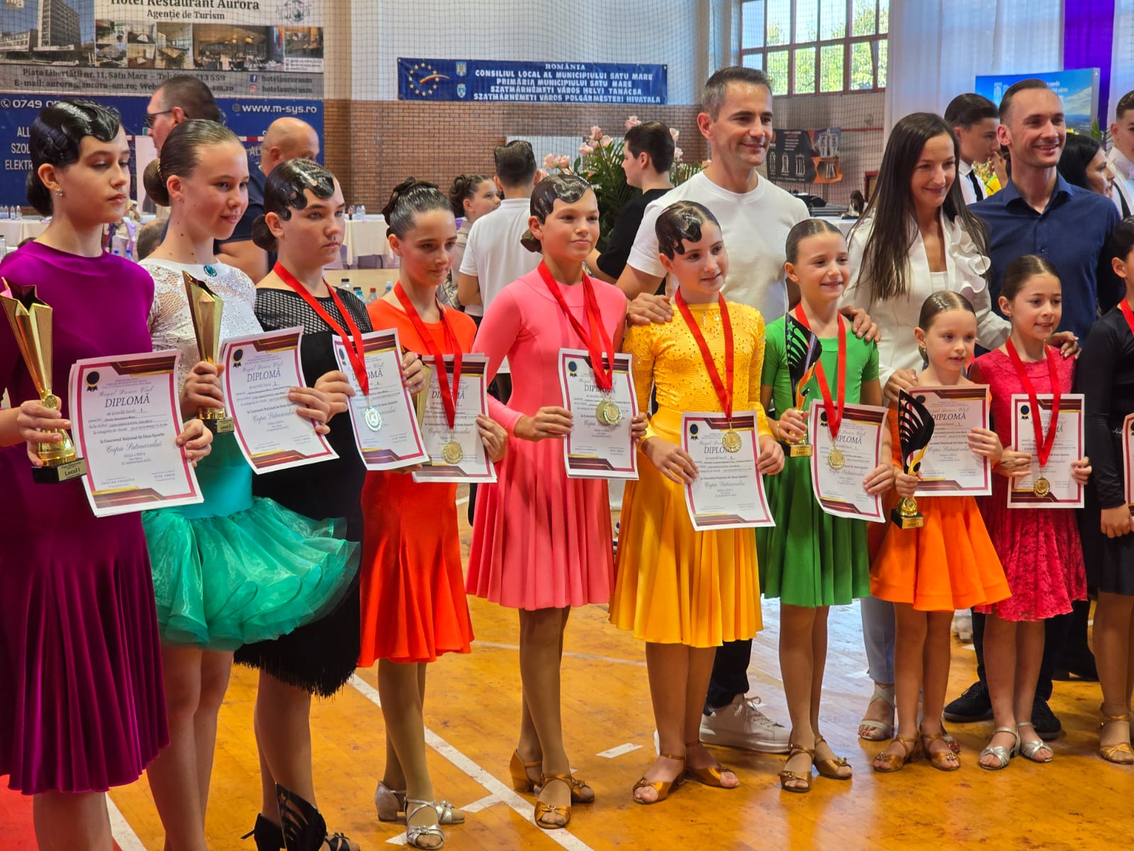 Sală plină, perechi multe și valoroase și  o nouă ediție reușită la Cupa Sătmarului!