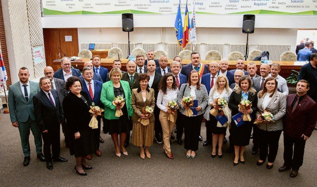 FOTO. A avut loc ceremonia de constituire a Consiliului Județean Satu Mare. Noul Consiliu Județean este format din 32 de consilieri județeni