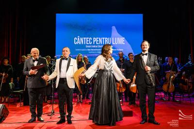 FOTO. Strălucita prestație a taragotistului Cristian Totpati pe scena Operei Naționale din Cluj Napoca