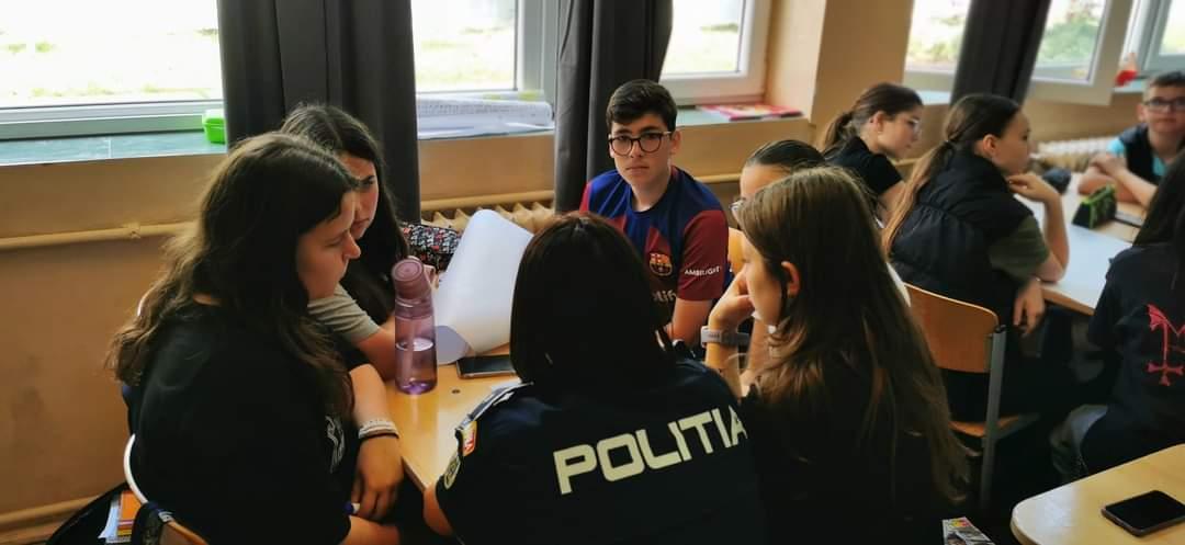 Campania „Săptămâna Prevenirii Traficului de Persoane”, la Satu Mare