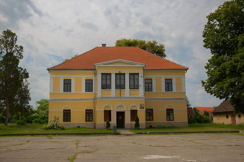 Castelul  Perényi din Turulung a stârnit de-a lungul timpului interesul multor istorici
