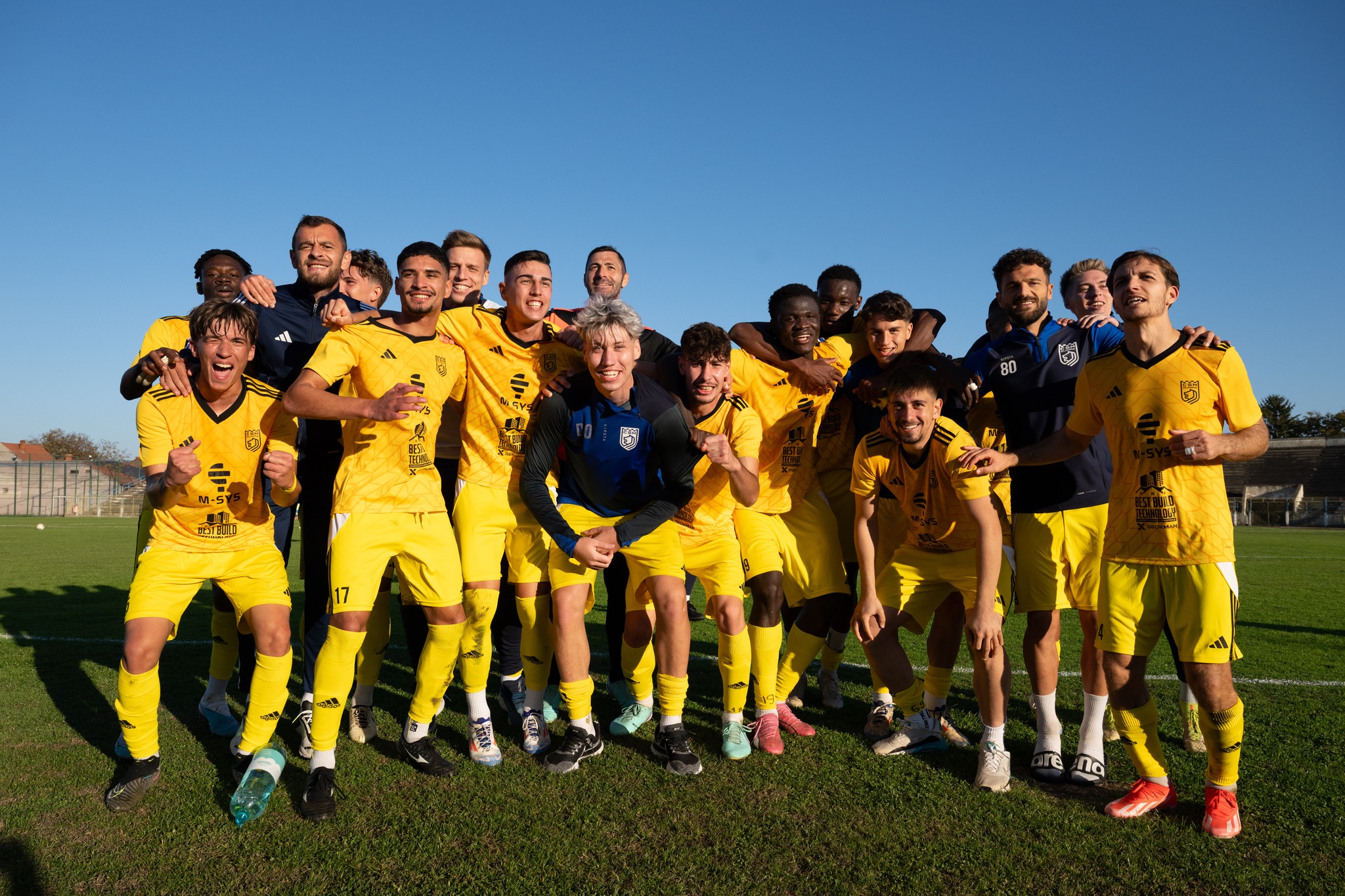 Liga a 3-a : CSM Olimpia Satu Mare- SC Olimpia MCMXXI Satu Mare 4-1 ( 0-0). Gafele lui Siwiek și tripla lui Gondiu au decis derby-ul