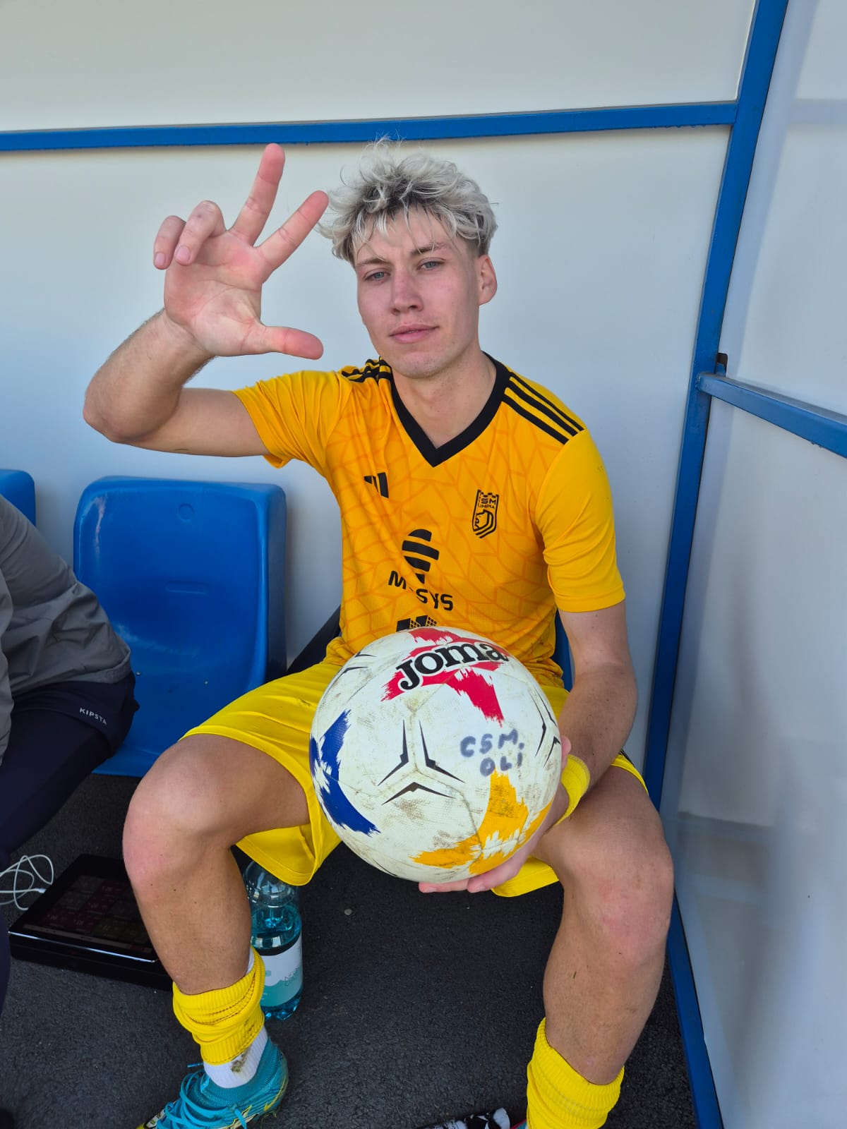 Liga a 3-a : CSM Olimpia Satu Mare- SC Olimpia MCMXXI Satu Mare 4-1 ( 0-0)! Gafele lui Siwiek și tripla lui Gondiu au decis derby-ul