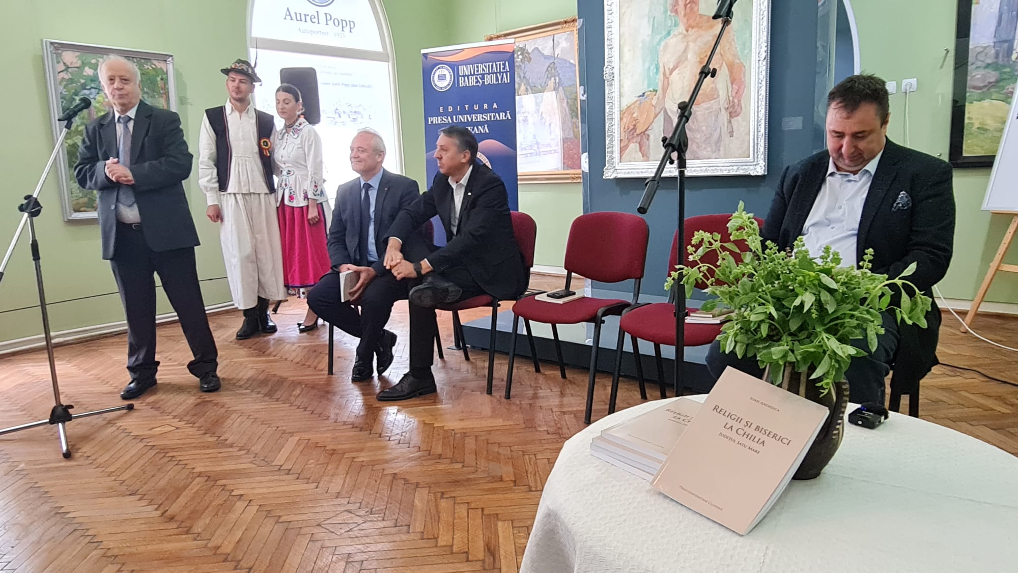 FOTOGALERIE. Volumul „Religii și biserici la Chilia”, lansat la Muzeul de Artă Satu Mare. Eveniment cultural deosebit, organizat de UBB, la Satu Mare!