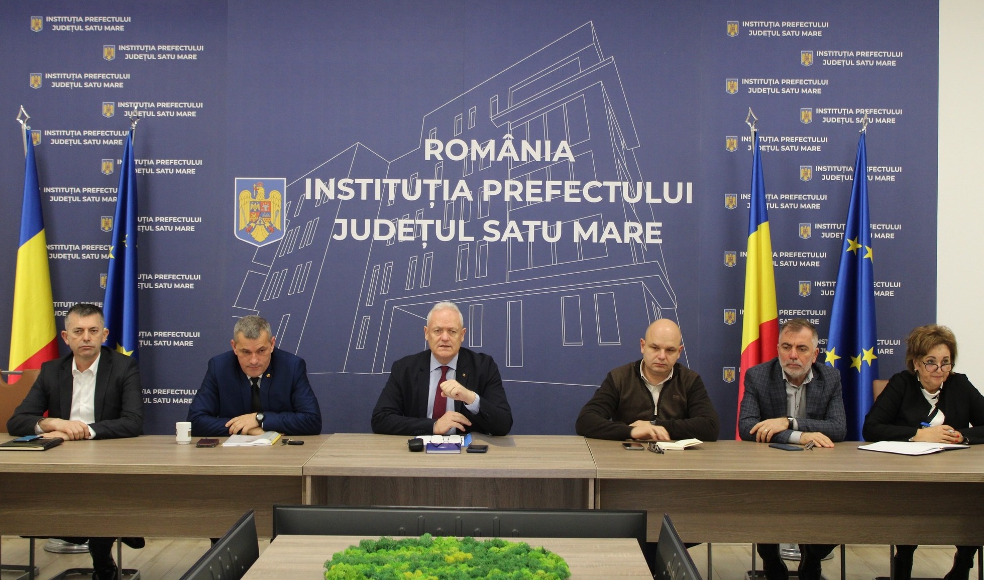 Prefectul Ioan Tibil și reprezentanții APIA discută noutățile legislative și măsurile de sprijin pentru agricultură