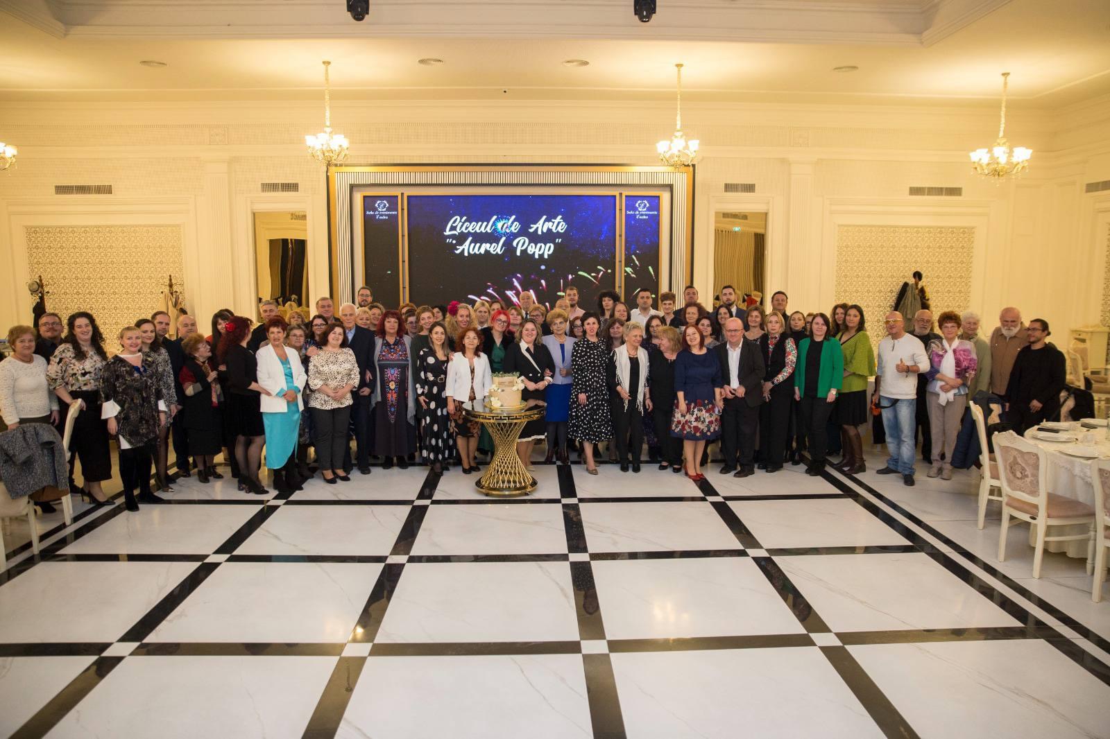 FOTO.Lansarea Monografiei Liceului de Arte „Aurel Popp” din Satu Mare – 55 de ani de excelență în educația artistică