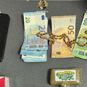 Condamnat în Germania, depistat la controlul de frontieră având substanțe interzise asupra lui