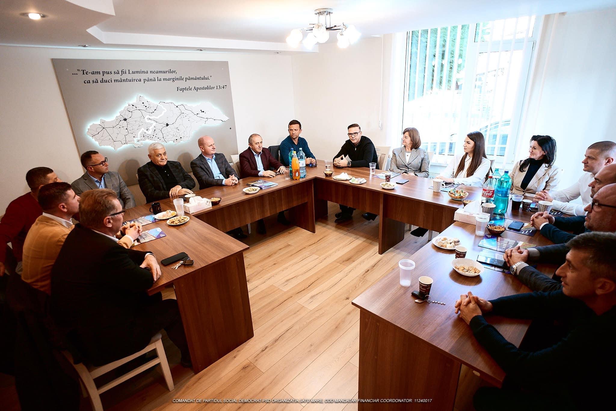 FOTO. PSD Satu Mare a participat la o întâlnire importantă cu președintele, secretarul și liderii pastori ai Bisericii Penticostale din județele Satu Mare și Maramureș