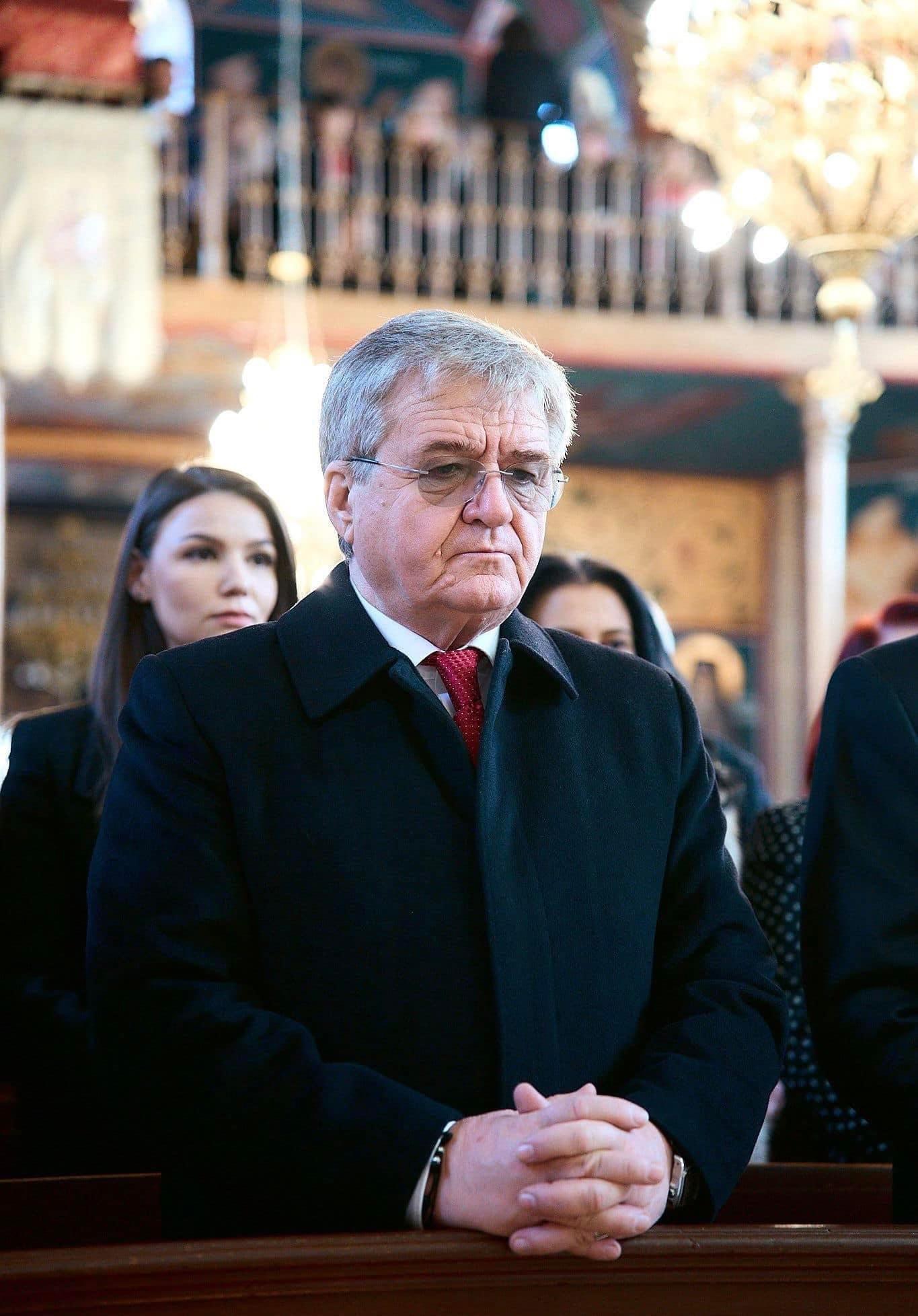 SĂRBĂTOARE. Mircea Govor: ,,𝐋𝐚 𝐦𝐮𝐥ț𝐢 𝐚𝐧𝐢 𝐝𝐞 𝐒𝐟â𝐧𝐭𝐮𝐥 𝐀𝐧𝐝𝐫𝐞𝐢!”