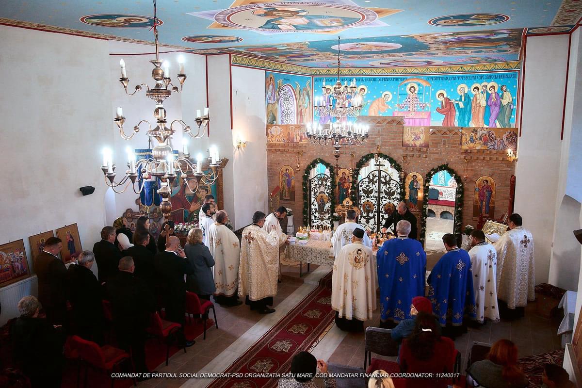 Mircea Govor ,candidatul PSD la Camera Deputaților, a participat la Taina Sfântului Maslu la Biserica din Resighea