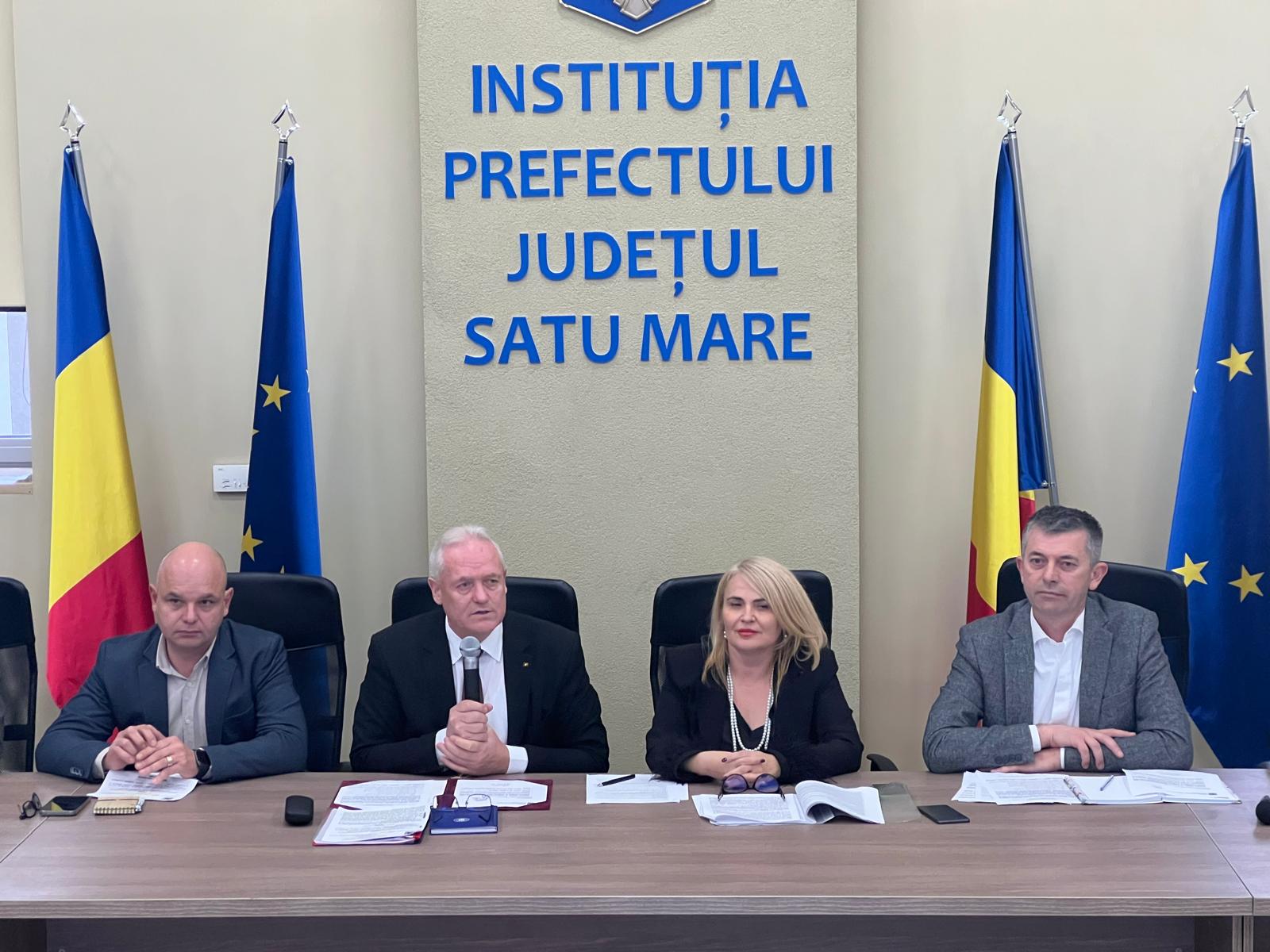FOTO. Pregetări temeinice pentru Alegerile Prezidențiale la Satu Mare. Instruirea primarilor și a secretarilor de primării