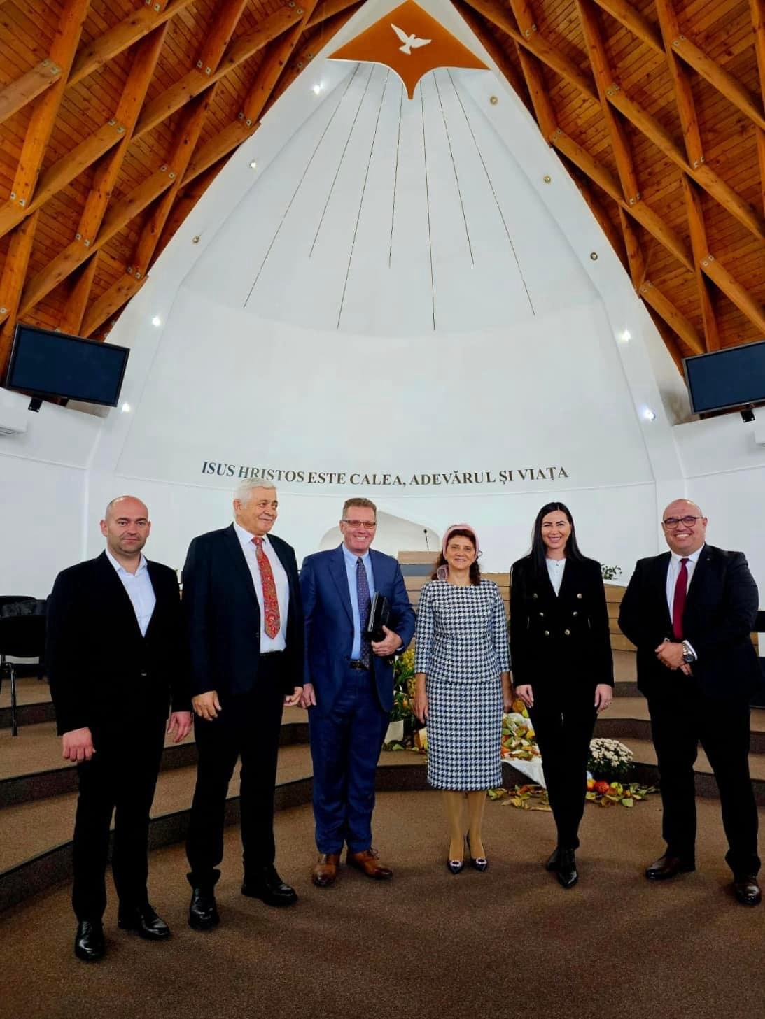 Unitate în credință.Membrii PSD Satu Mare au participat la Ziua Mulțumirii