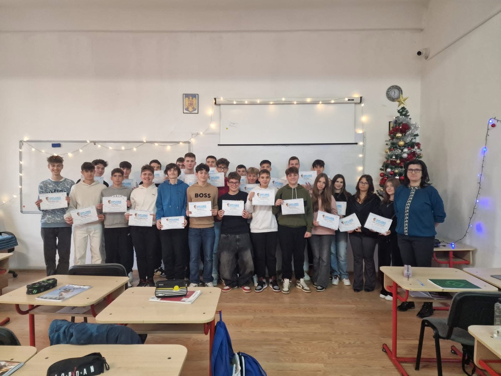 Elevii Colegiului ,,Mihai Eminescu” au participat la BEBRAS International Challenge, o competiție globală de gândire computațională