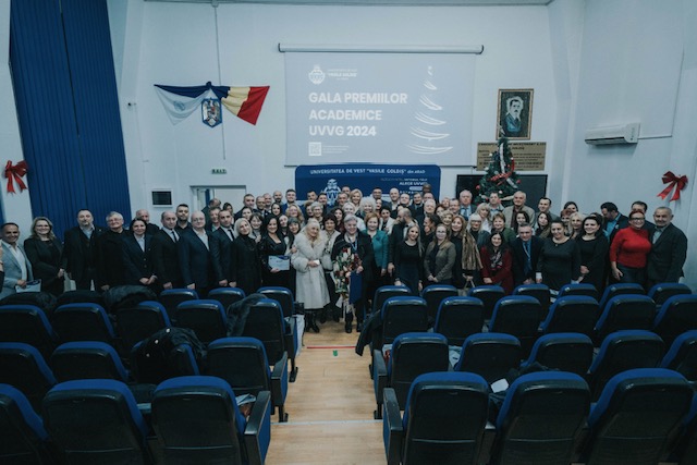 FOTO. Gala Premiilor Academice ale Universității de Vest "Vasile Goldiş"