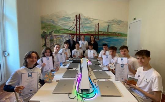 Elevii de la Colegiul Național “Mihai Eminescu” Satu Mare strălucesc la Lisabona