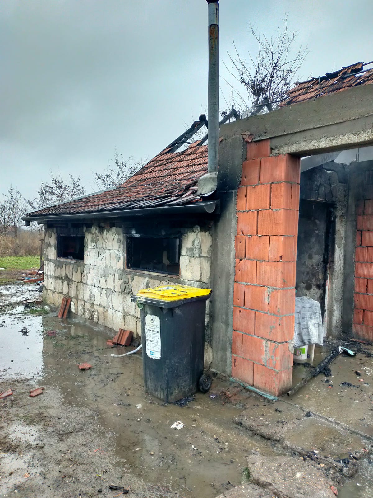 Incendiu la o casă de locuit din Boghiș