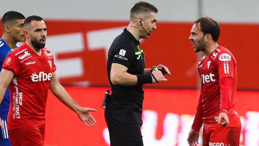 Kovacs Szabolcs va conduce derby-ul Rapid-CFR Cluj