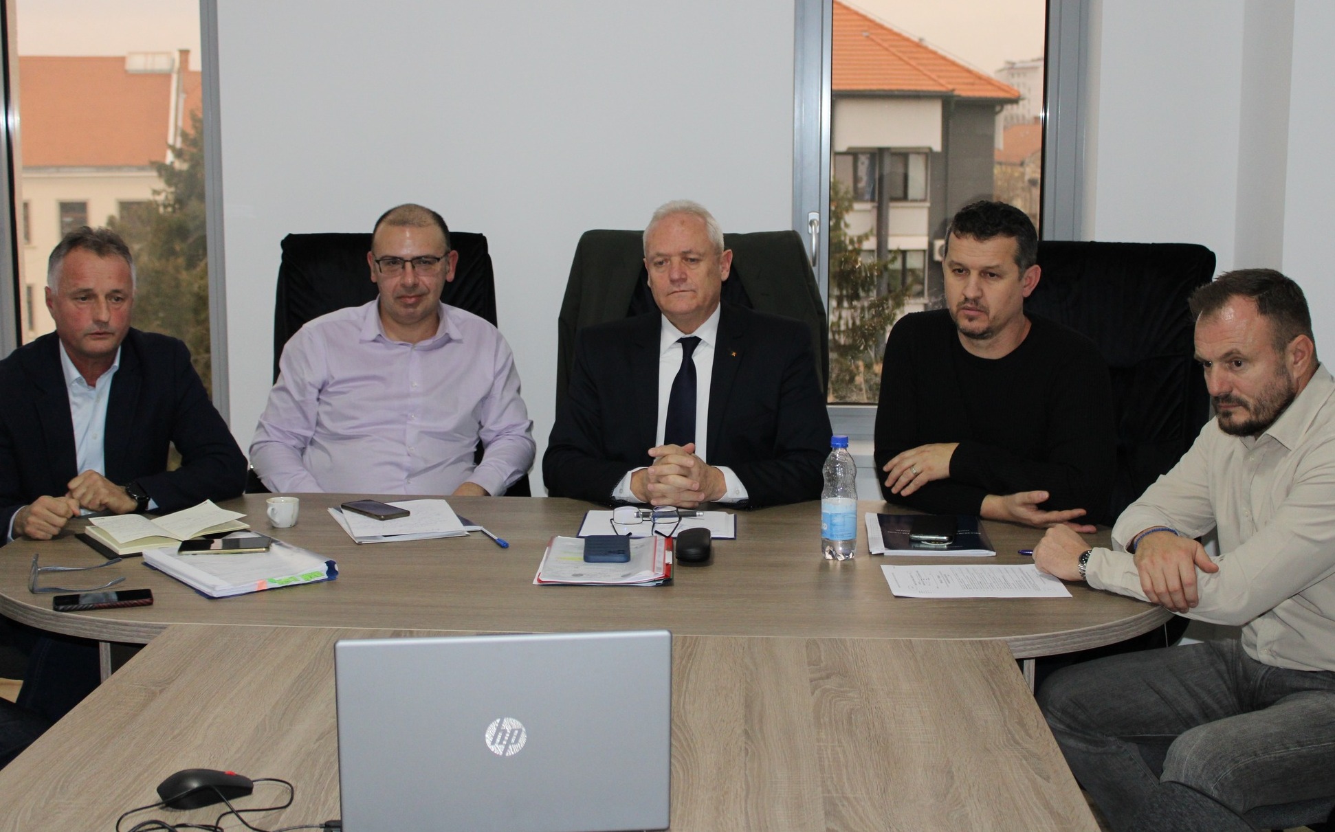 Ședință în sistem videoconferință - instruire pentru alegerile prezidenţiale