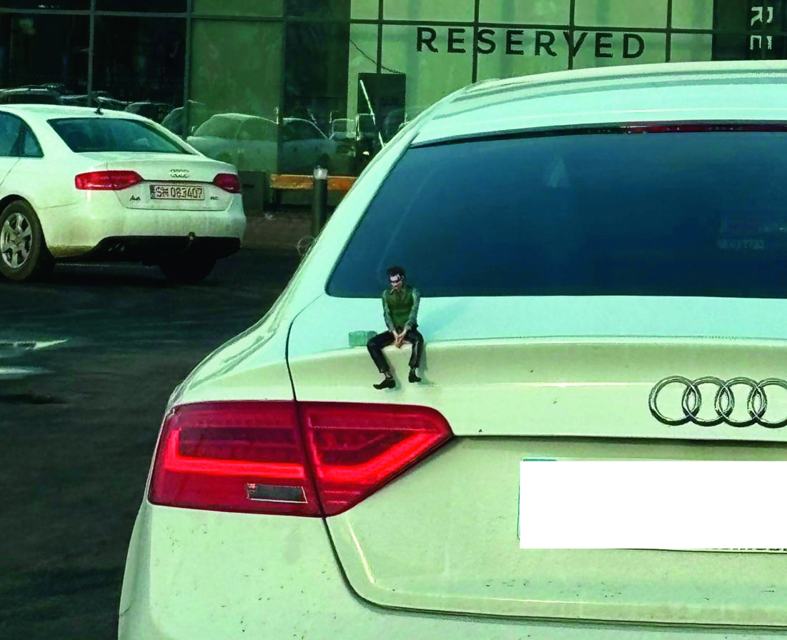 Noua dotare Audi: Filosoful de portbagaj!