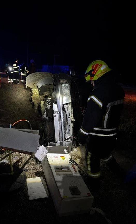 FOTO. Accident urmat de pericol de explozie în județ
