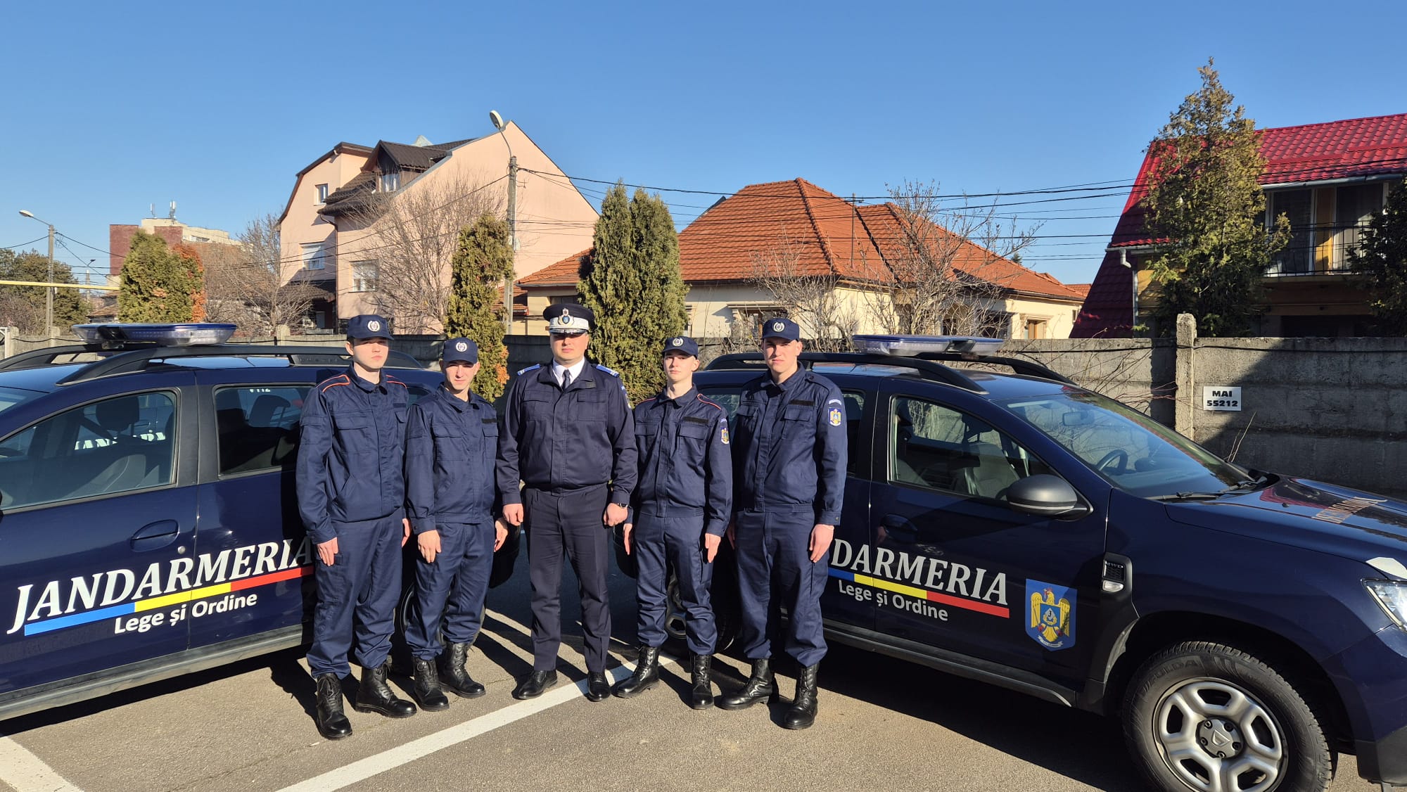 Patru tineri elevi din cadrul Școlii Militare de Subofițeri de Jandarmi „Petru Rareș” Fălticeni, au început  stagiul de practică la Satu Mare