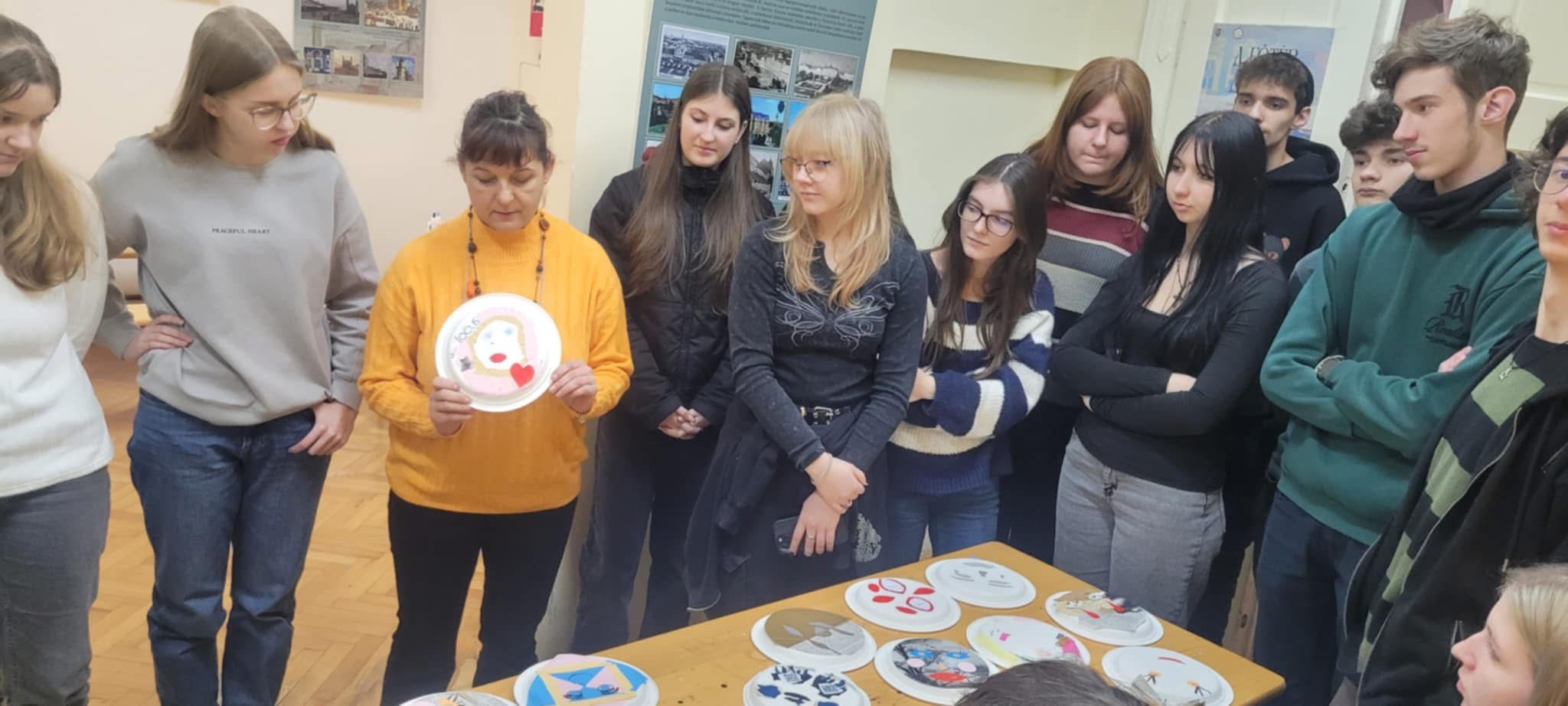 FOTO. ,,Masca mea" - activitate de educație muzeală