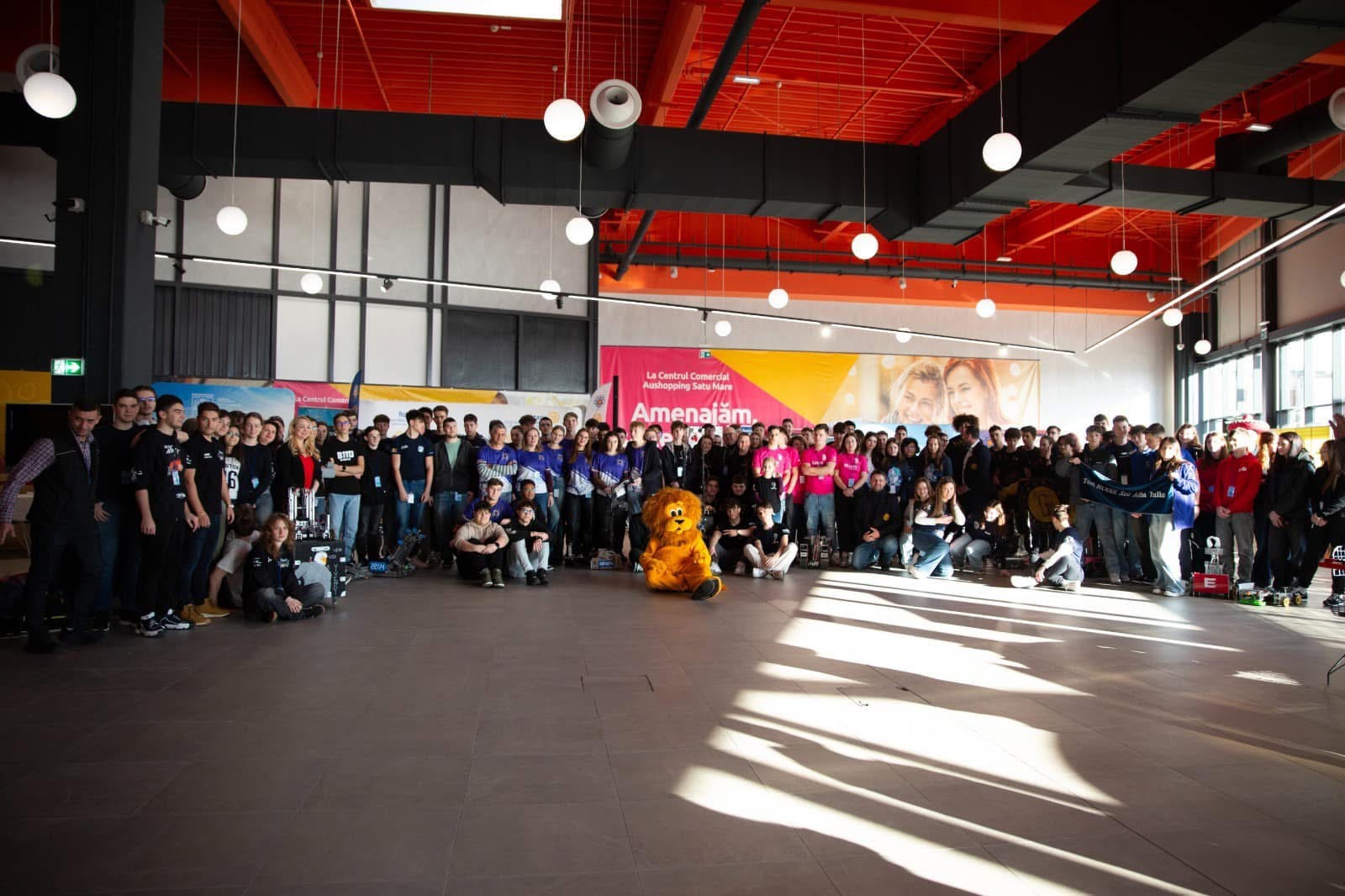 FOTO. StarTech, gazda unei noi competiții de robotică FIRST Tech Challenge la Satu Mare