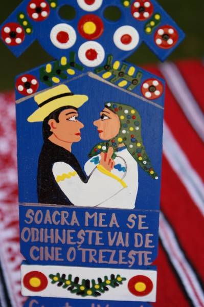 ”Io mi-s cimitiru vesel și curat!”