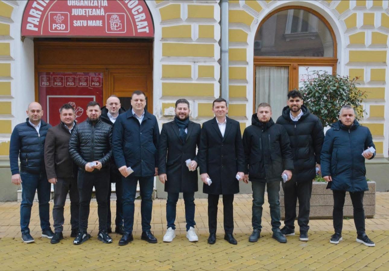 FOTO. Organizația municipală PSD Satu Mare a oferit mărțișoare doamnelor și domnișoarelor