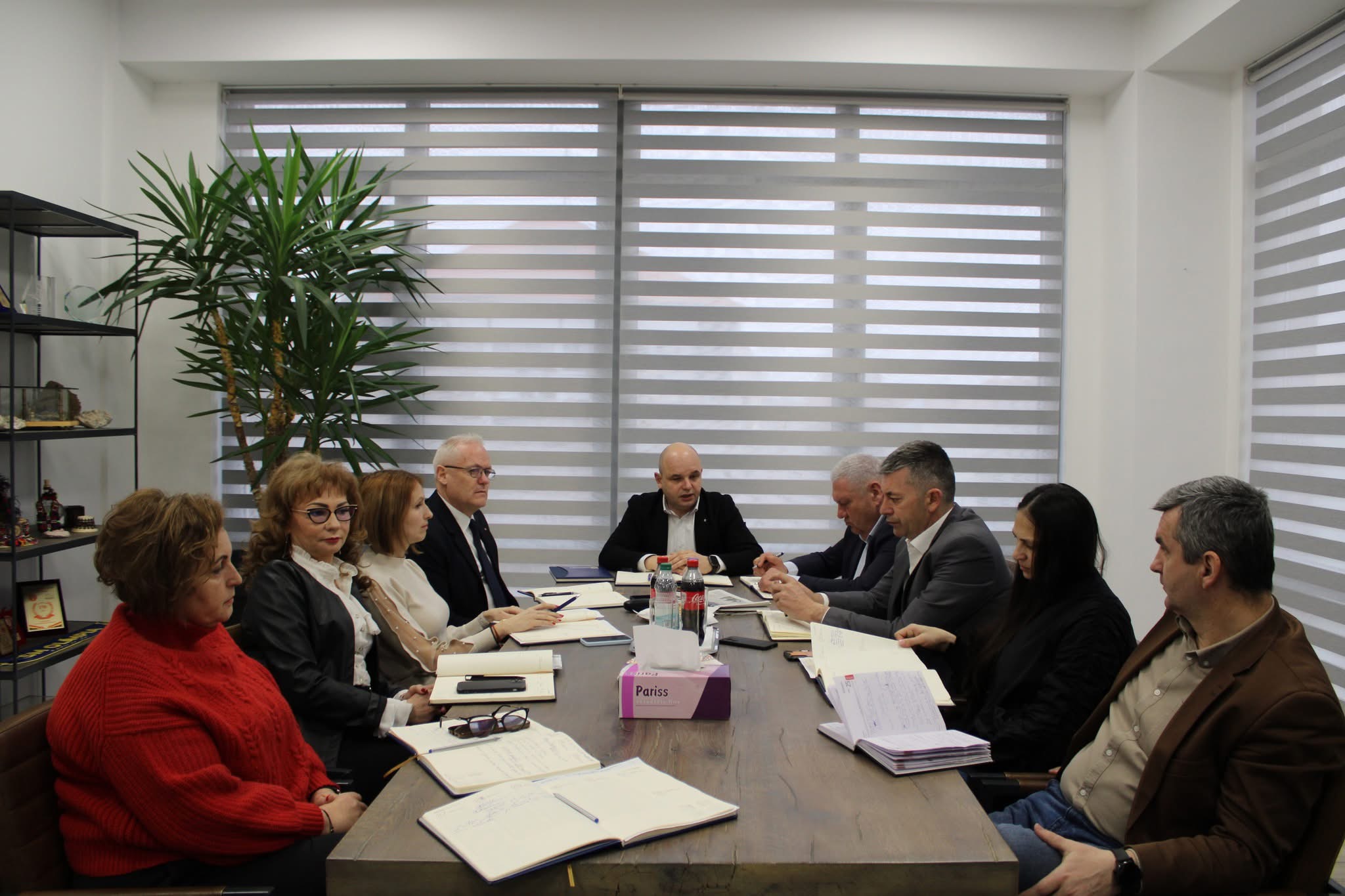 Prefectul Altfatter Tamás a desfășurat prima sa ședință de lucru în noua demnitate publică cu șefii serviciilor și compartimentelor funcționale din cadrul instituției