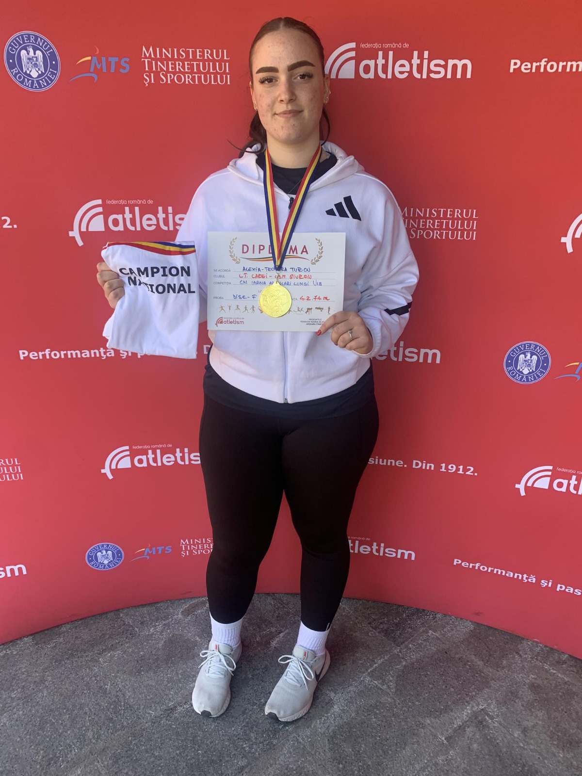 Atletism - juniori U18 - Careianca Alexia Turcu e campioană națională la aruncări lungi!