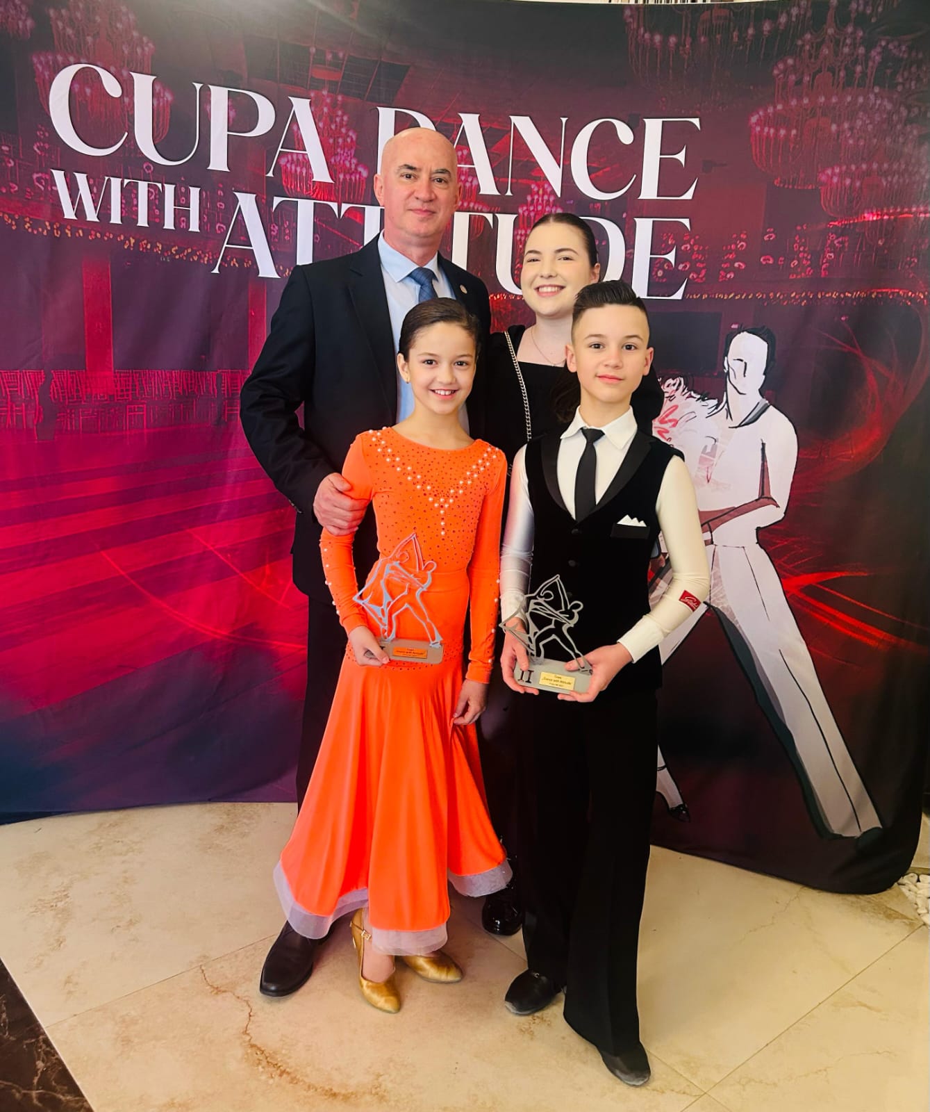 Performanțe deosebite pentru Royal Dance Club Satu Mare la Cupa „Dance With Attitude” Cluj Napoca