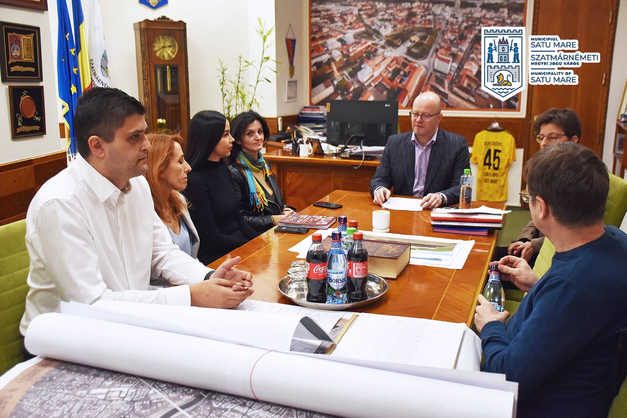 Dezbatere crucială pentru viitorul Sătmarului.  Bugetul pe 2025: Investitiile, prioritatea orașului