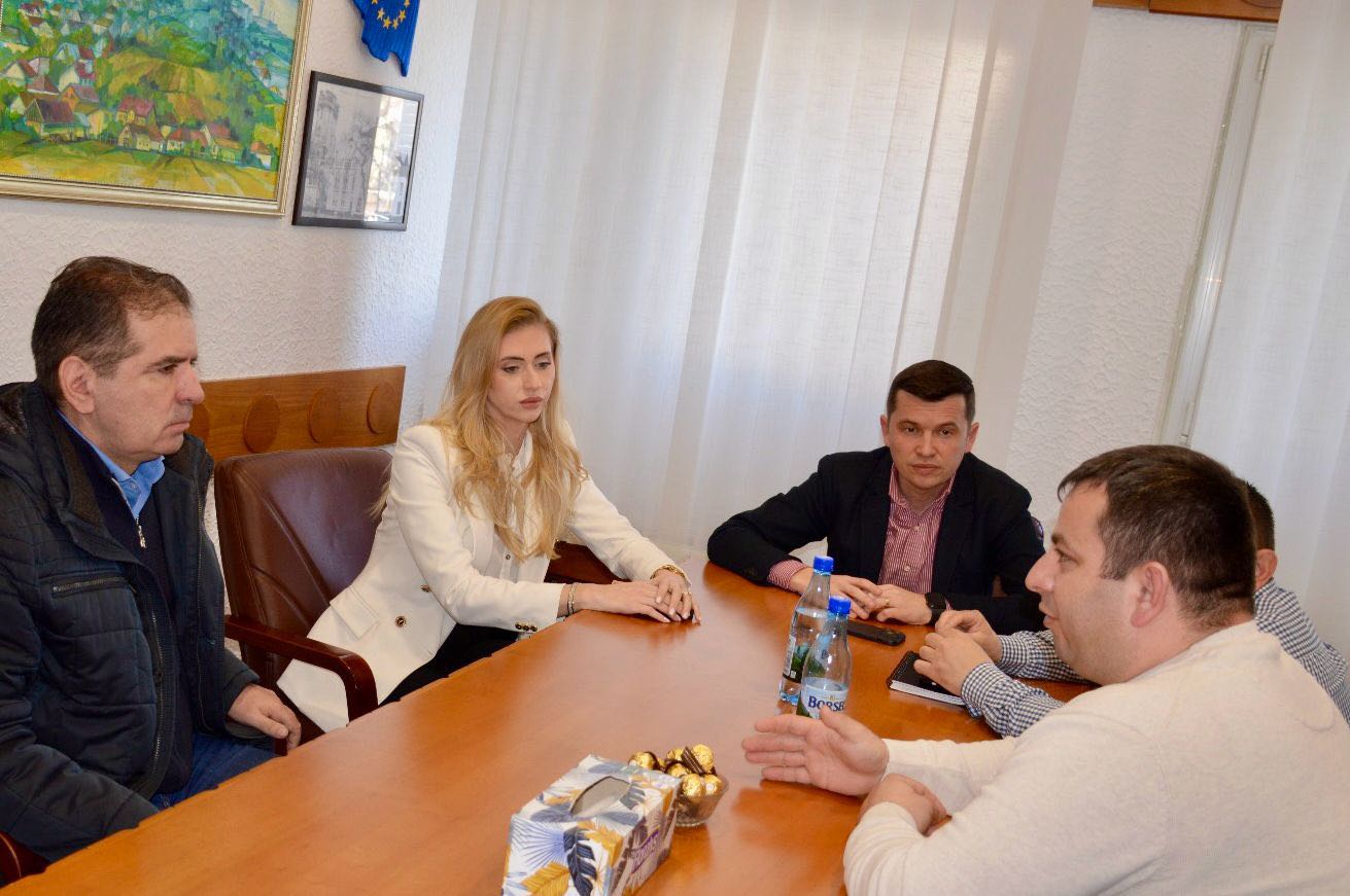 FOTO. 𝐈𝐧𝐭𝐞𝐫𝐯𝐞𝐧𝐭̦𝐢𝐞 𝐫𝐚𝐩𝐢𝐝𝐚̆ 𝐩𝐞𝐧𝐭𝐫𝐮 𝐫𝐞𝐳𝐨𝐥𝐯𝐚𝐫𝐞𝐚 𝐩𝐫𝐨𝐛𝐥𝐞𝐦𝐞𝐥𝐨𝐫 𝐬𝐞𝐦𝐧𝐚𝐥𝐚𝐭𝐞 𝐝𝐞 𝐥𝐨𝐜𝐮𝐢𝐭𝐨𝐫𝐢𝐢 𝐝𝐢𝐧 𝐓̦𝐚𝐫𝐚 𝐂𝐨𝐝𝐫𝐮𝐥𝐮𝐢