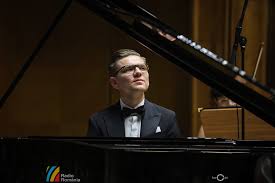 Astăzi „Concert cameral”, joi „Concert simfonic” (flaut)