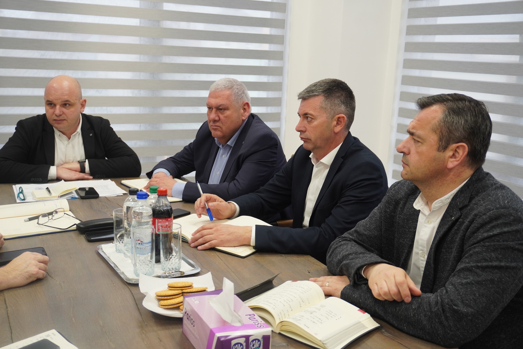 Șefii structurilor MAI din Satu Mare, convocați în ședință de lucru: măsuri pentru siguranța publică și evenimentele comemorative