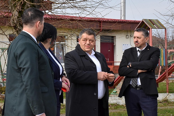 Comuna Homoroade, onorată de vizita domnului ministru al Educației și Cercetării, prof. univ. dr. psih. Daniel David