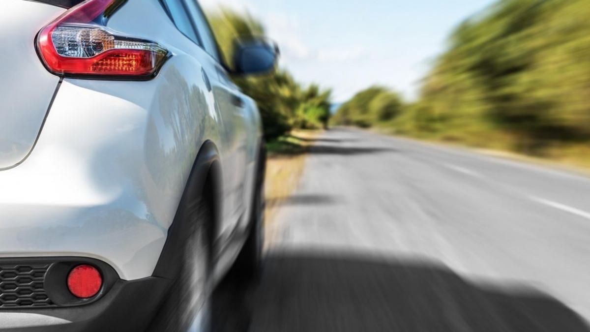 Minor beat lovit de un autoturism între Halmeu și Turulung